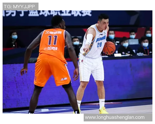 方硕在篮球赛场上的崛起与挑战探索他如何成为球队的核心力量与未来希望