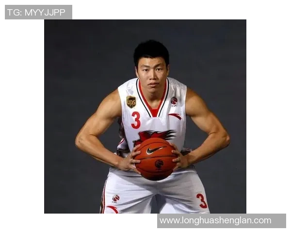 李根的篮球之路：从青涩少年到职业球员的奋斗历程与心路历程