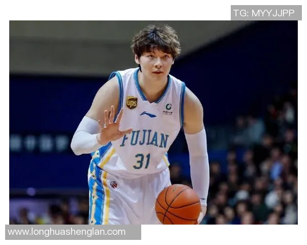 王哲林领衔中国篮球新篇章展现实力与魅力的双重风采