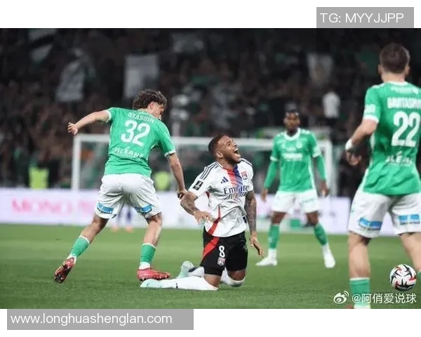 里昂与圣埃蒂安激战在即谁能在德比战中笑到最后 里昂与圣埃蒂安激战在即谁能在德比战中笑到最后